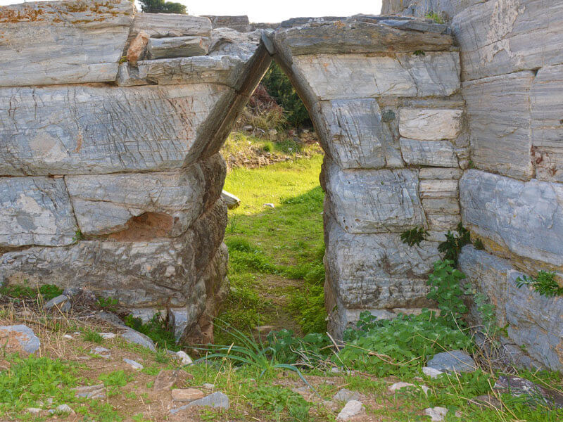 Thoriko - tomb gate - Mythical Greece
